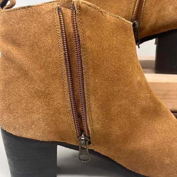 Matisse Cloey Chelsea Fringe Leather Booties 9 - Picture 8 of 14